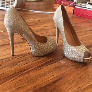 Size 7 prom heels